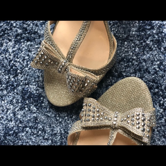 I.N.C. Reese Rhinestone Bow Evening Heels - Picture 8 of 8